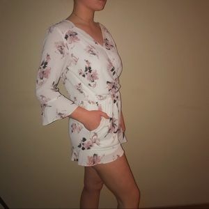 one clothing Dresses - White Floral Romper one clothing Dresses - White Floral Romper